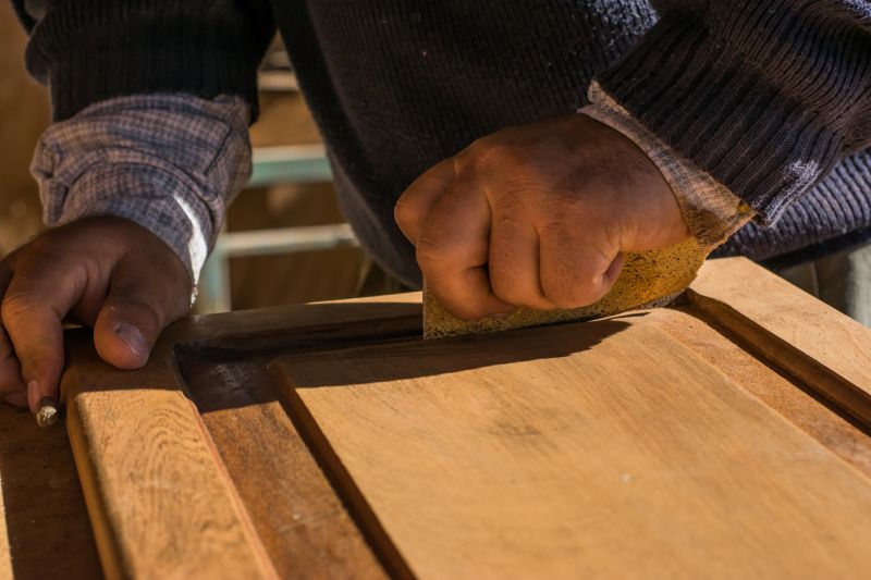 Sanding And Staining Service